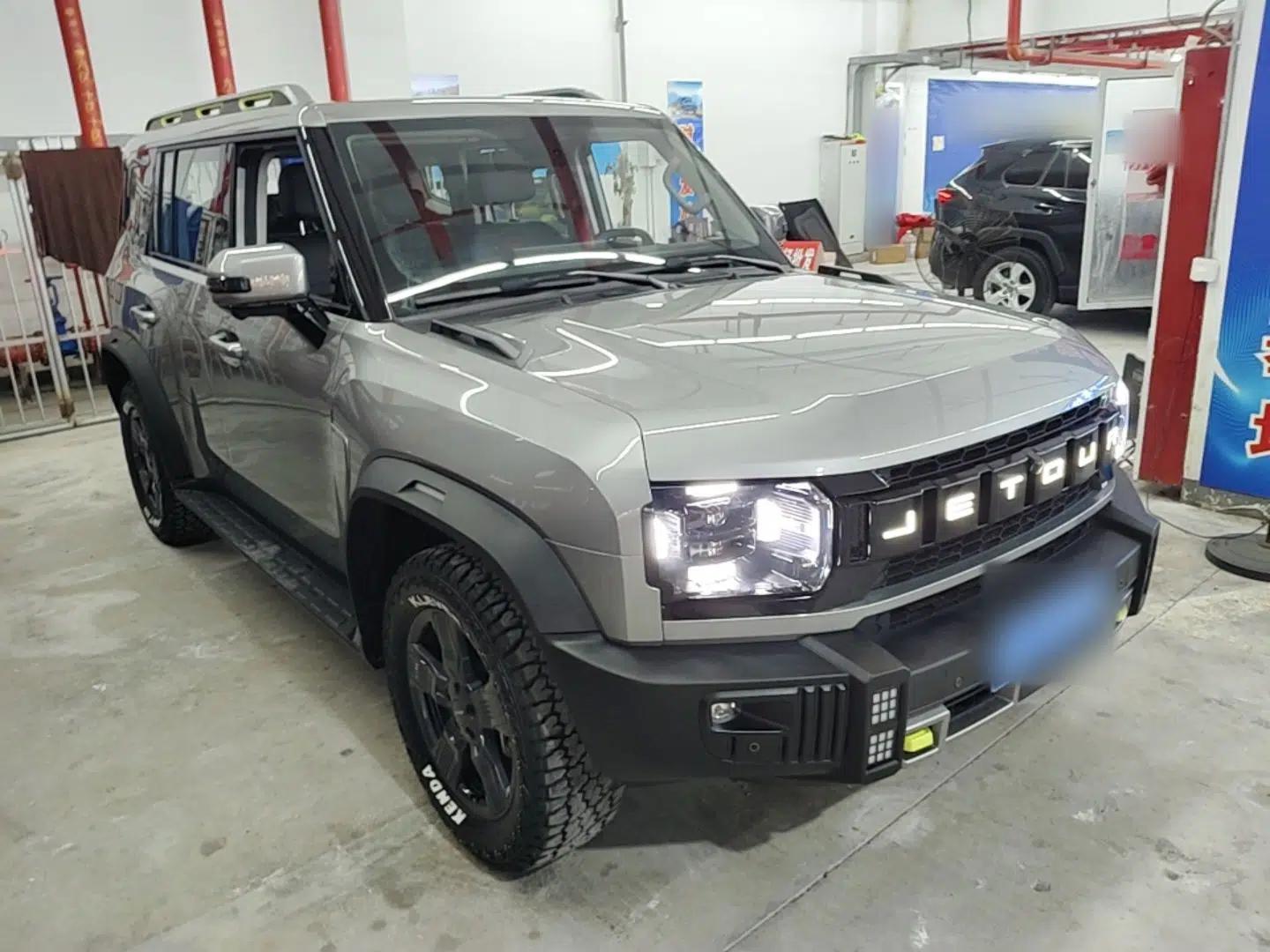 JETOUR Traveler 2023 1.5T Two-Wheel Drive Discovery PRO — миниатюра 3