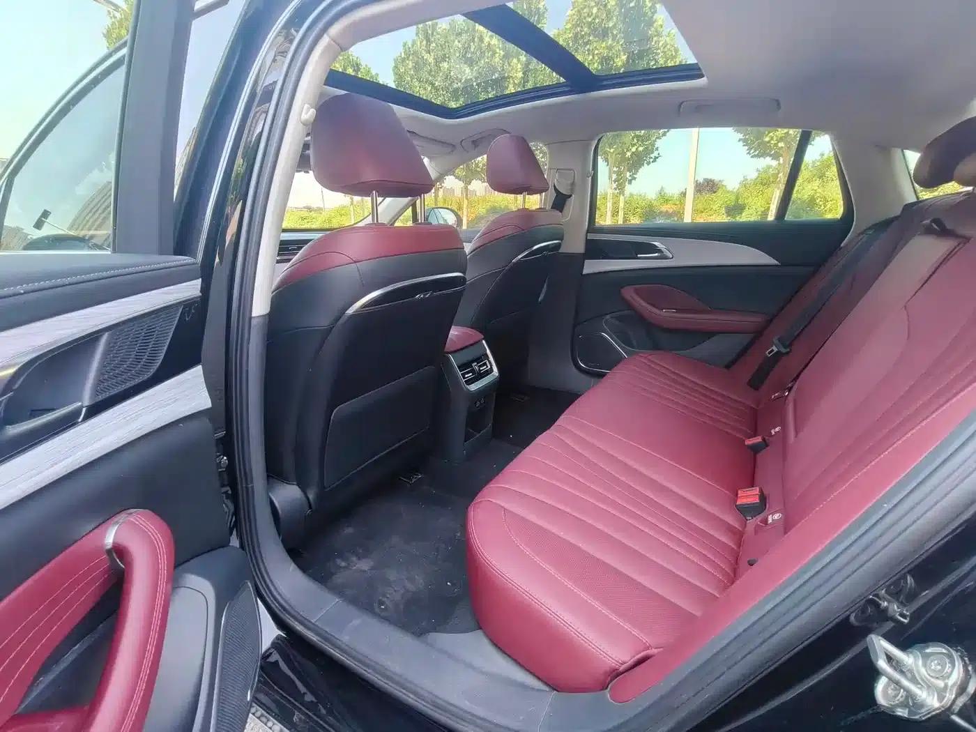 Hongqi H5 2025 1.5T DCT Flag Edition — миниатюра 4