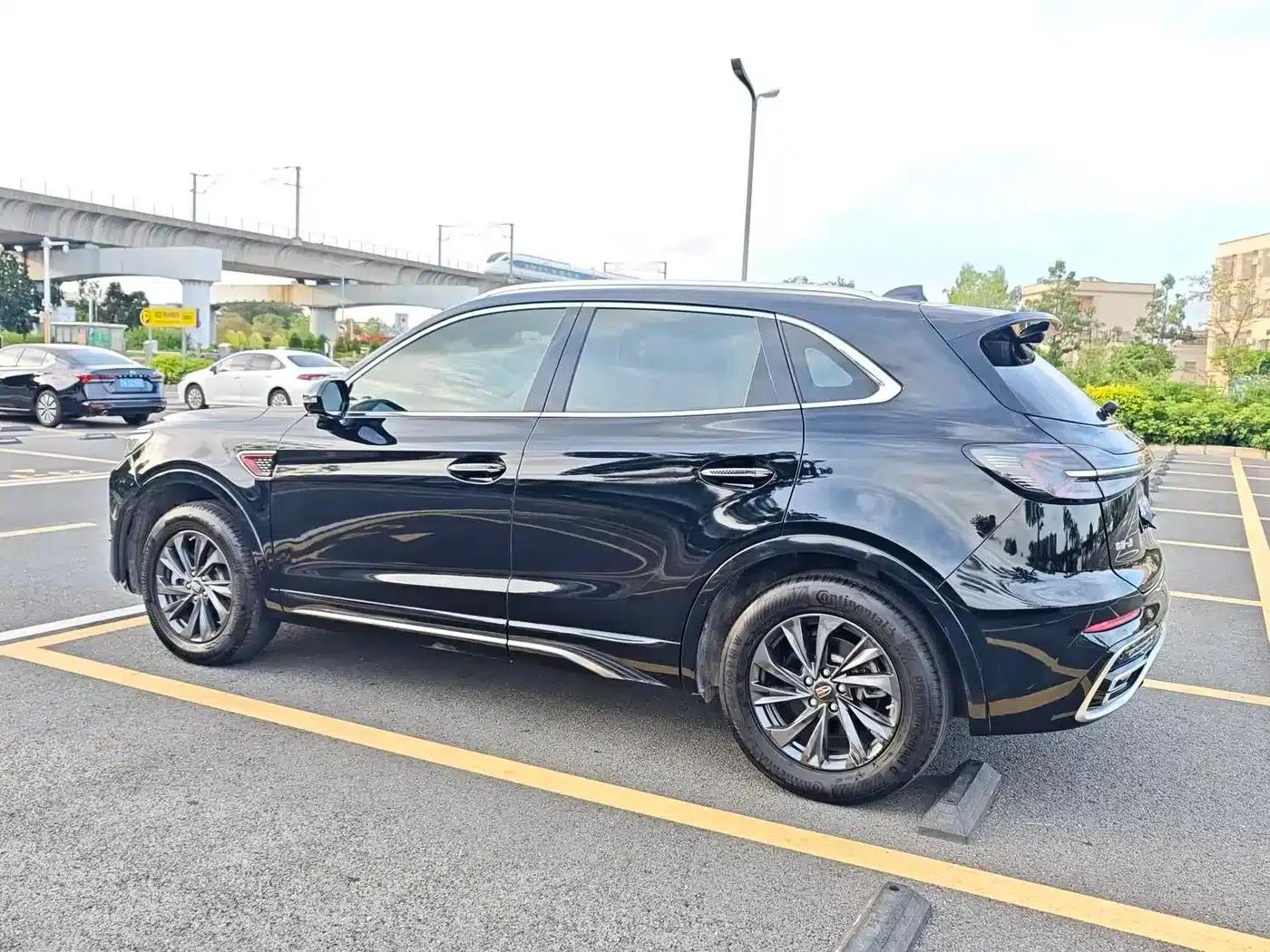 Hongqi HS5 2023 2.0T Flagship Pro Edition — миниатюра 24