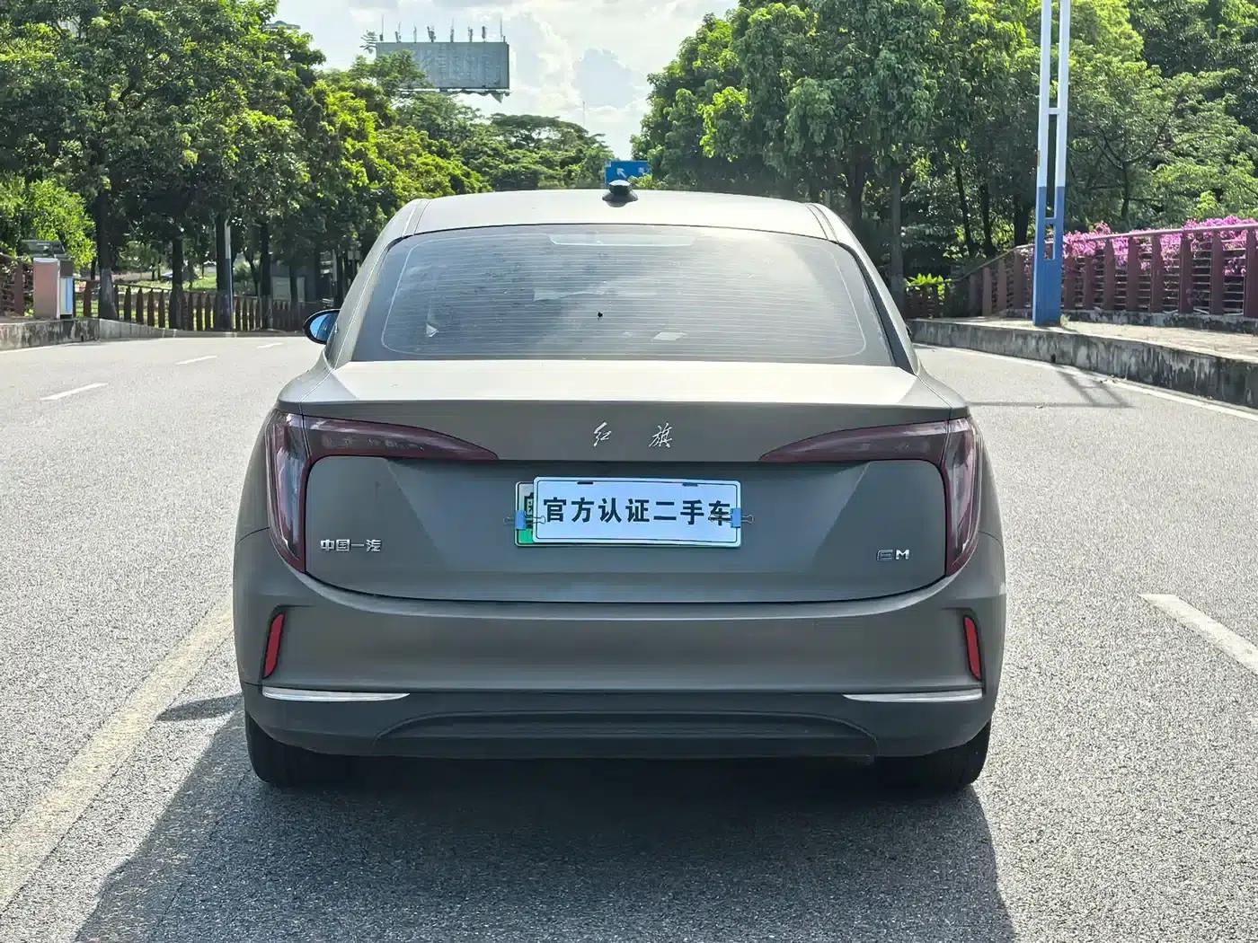 Hongqi E-QM5 2023 Model 620km PLUS — миниатюра 18
