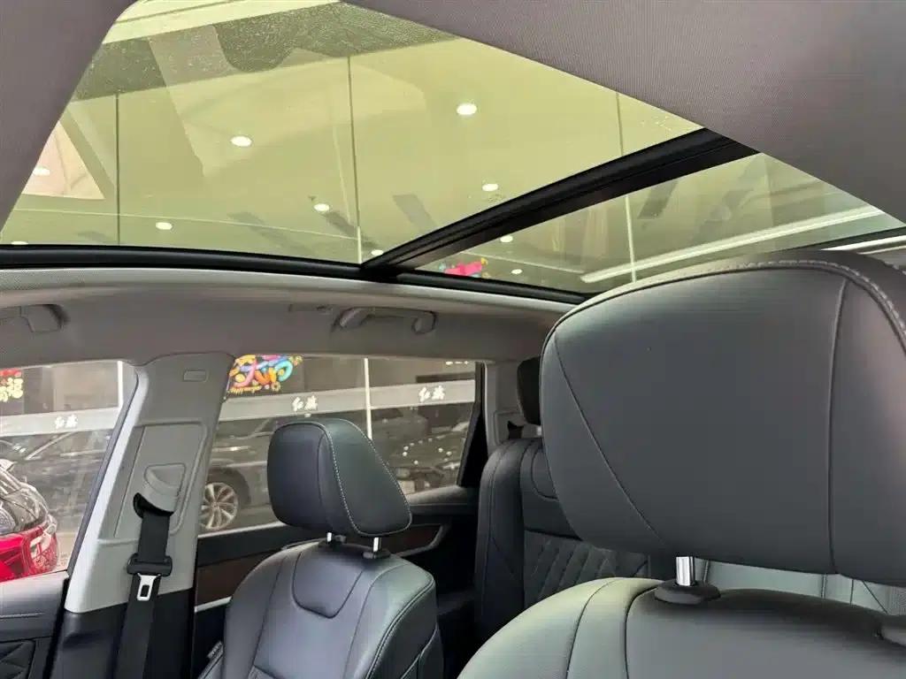 Hongqi HS7 2021 2.0T DCT 2WD Intelligent Flagship Edition — миниатюра 9