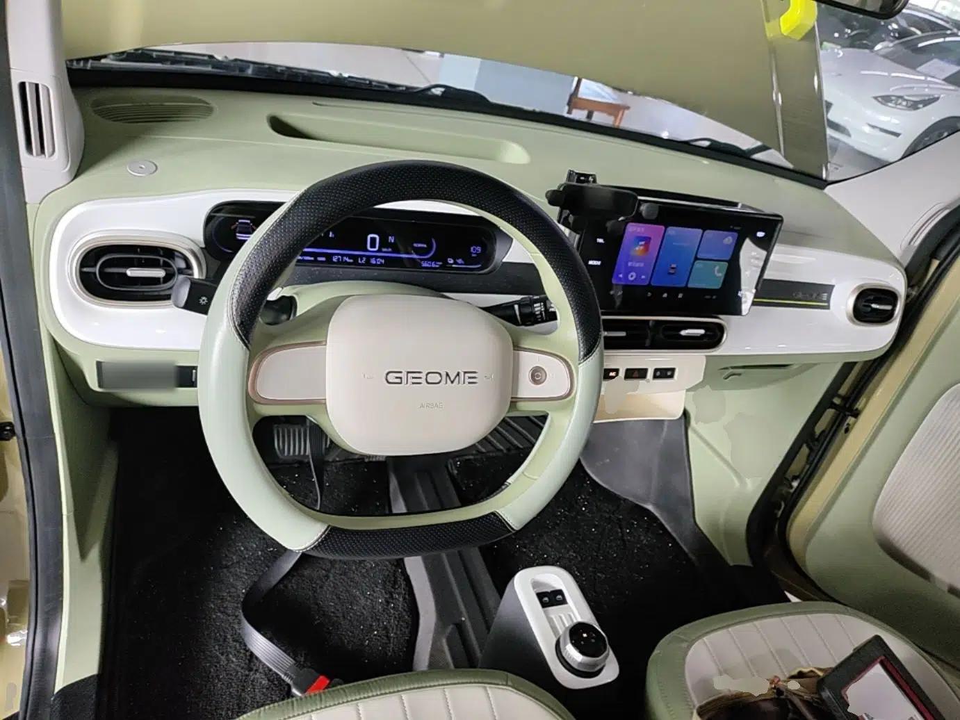 Geely Galaxy Panda 2025 210km Panda Rider — миниатюра 13