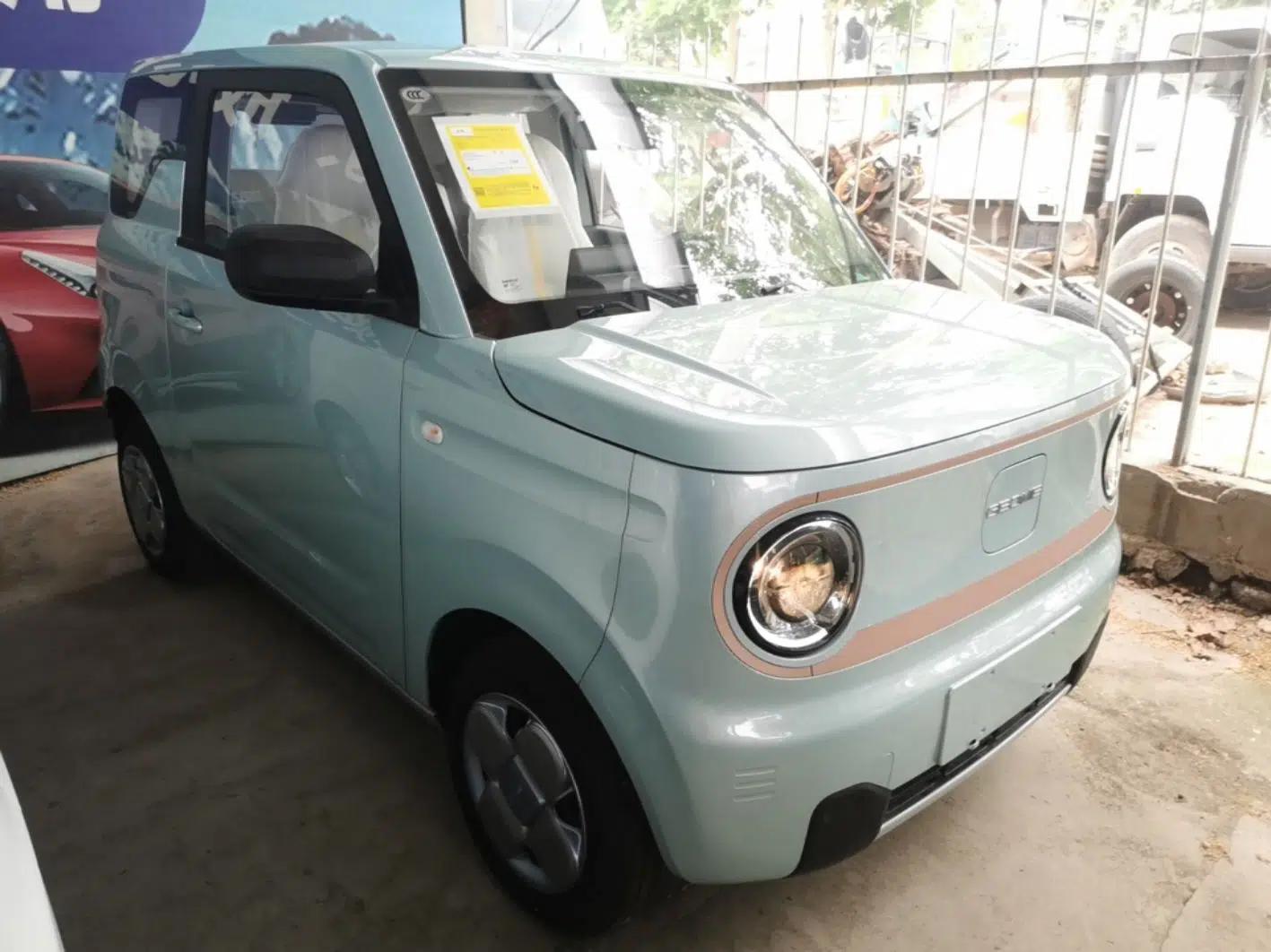 Geely Galaxy Panda 2024 Panda Mini 200km Endurance Bear — миниатюра 3