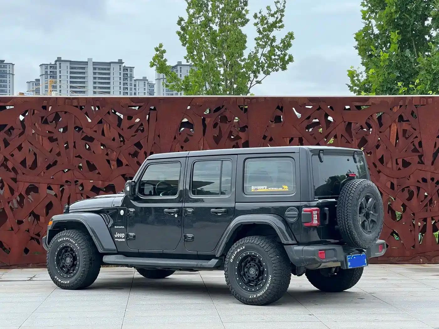 2021 Jeep Wrangler 2.0T Sahara 4-Door Edition — миниатюра 4