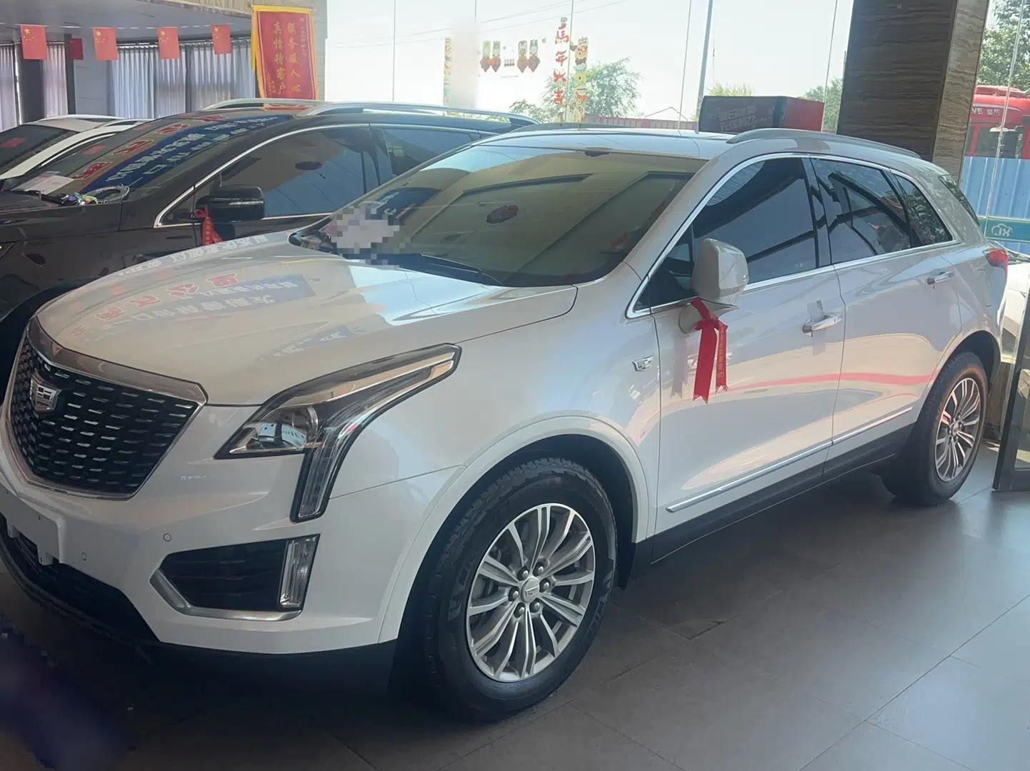 Cadillac XT5 2018 25T Luxury Model — миниатюра 1