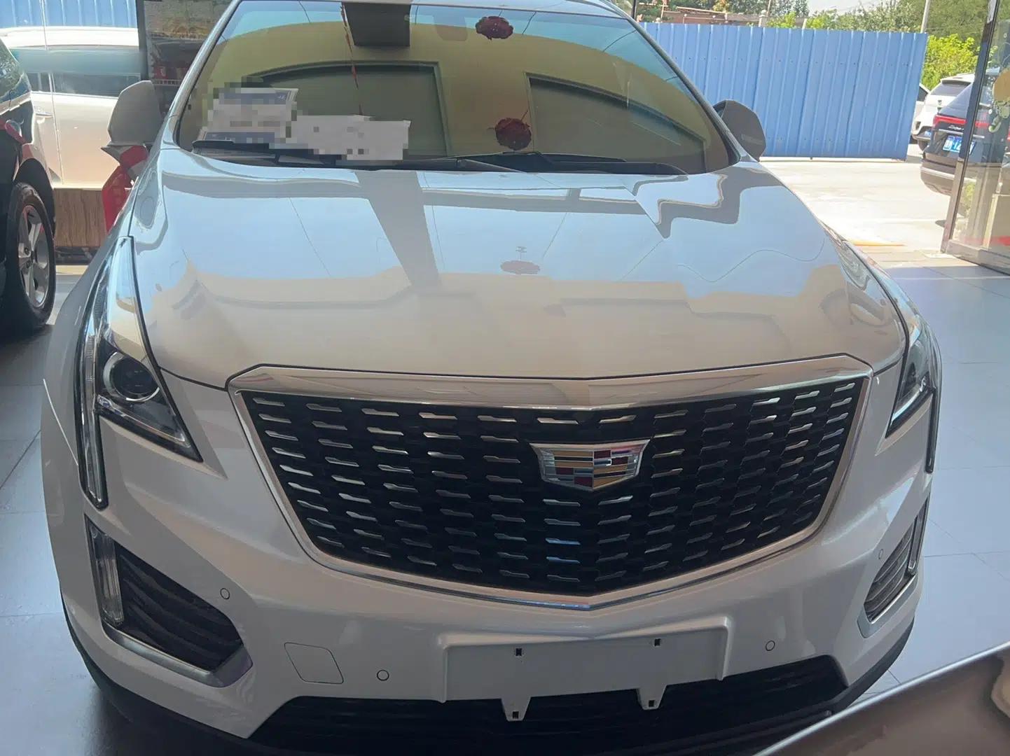 Cadillac XT5 2018 25T Luxury Model — миниатюра 2