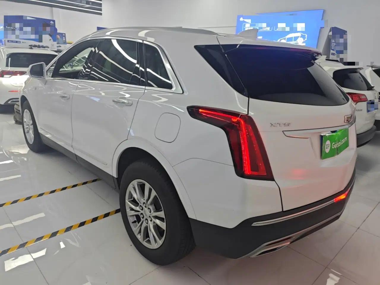 Cadillac XT5 2023 2.0T Two-Wheel-Drive Fashion Edition — миниатюра 4