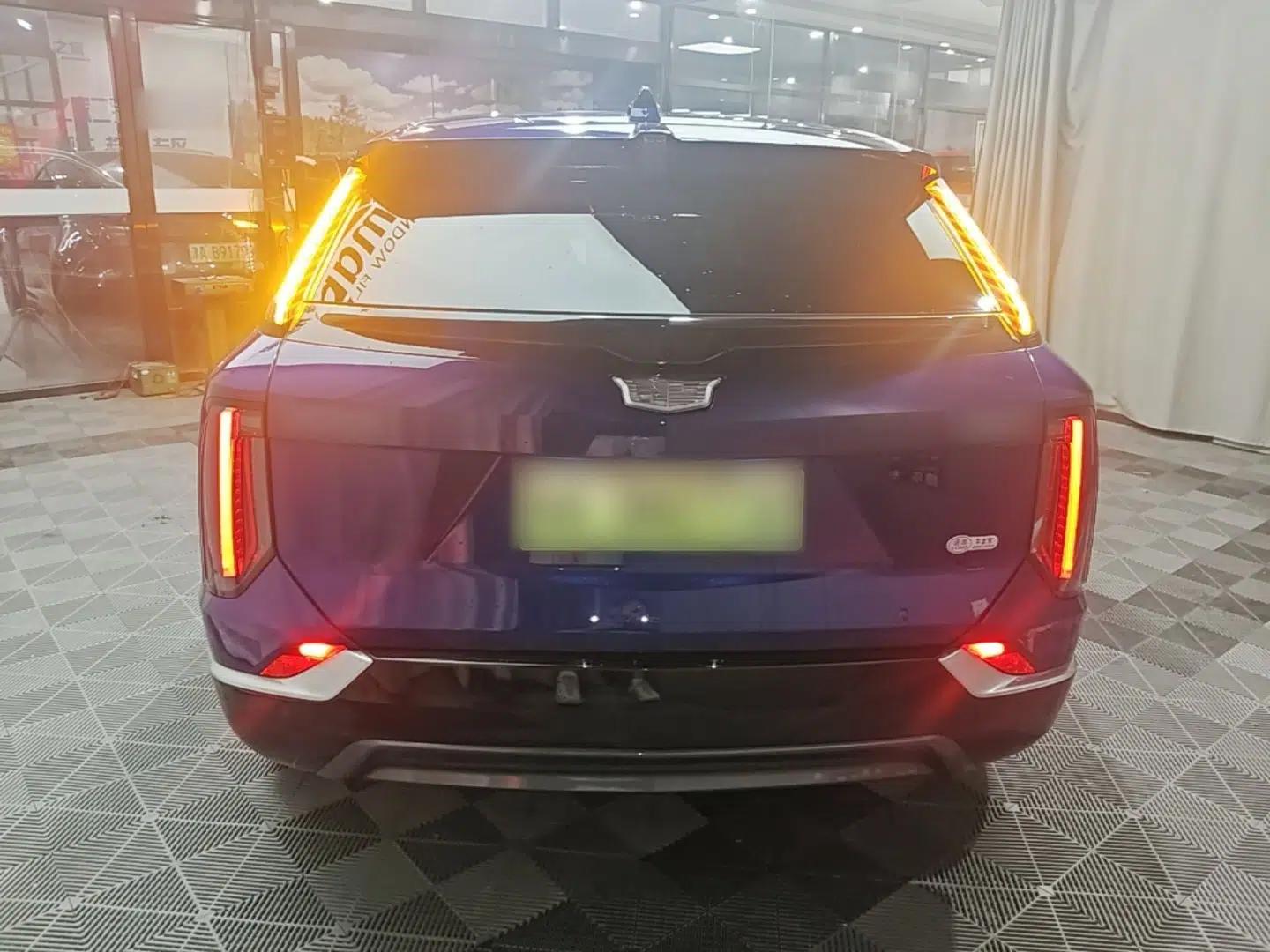 Cadillac OPTIQ 2024 Standard Range Version — миниатюра 5
