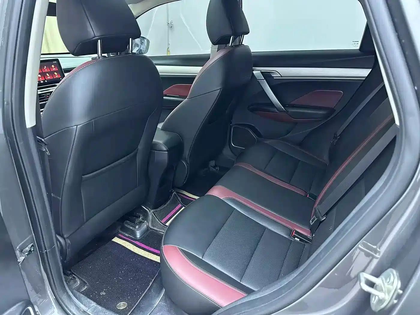Geely Binyue 2021 1.4T DCT Platinum Edition — миниатюра 17