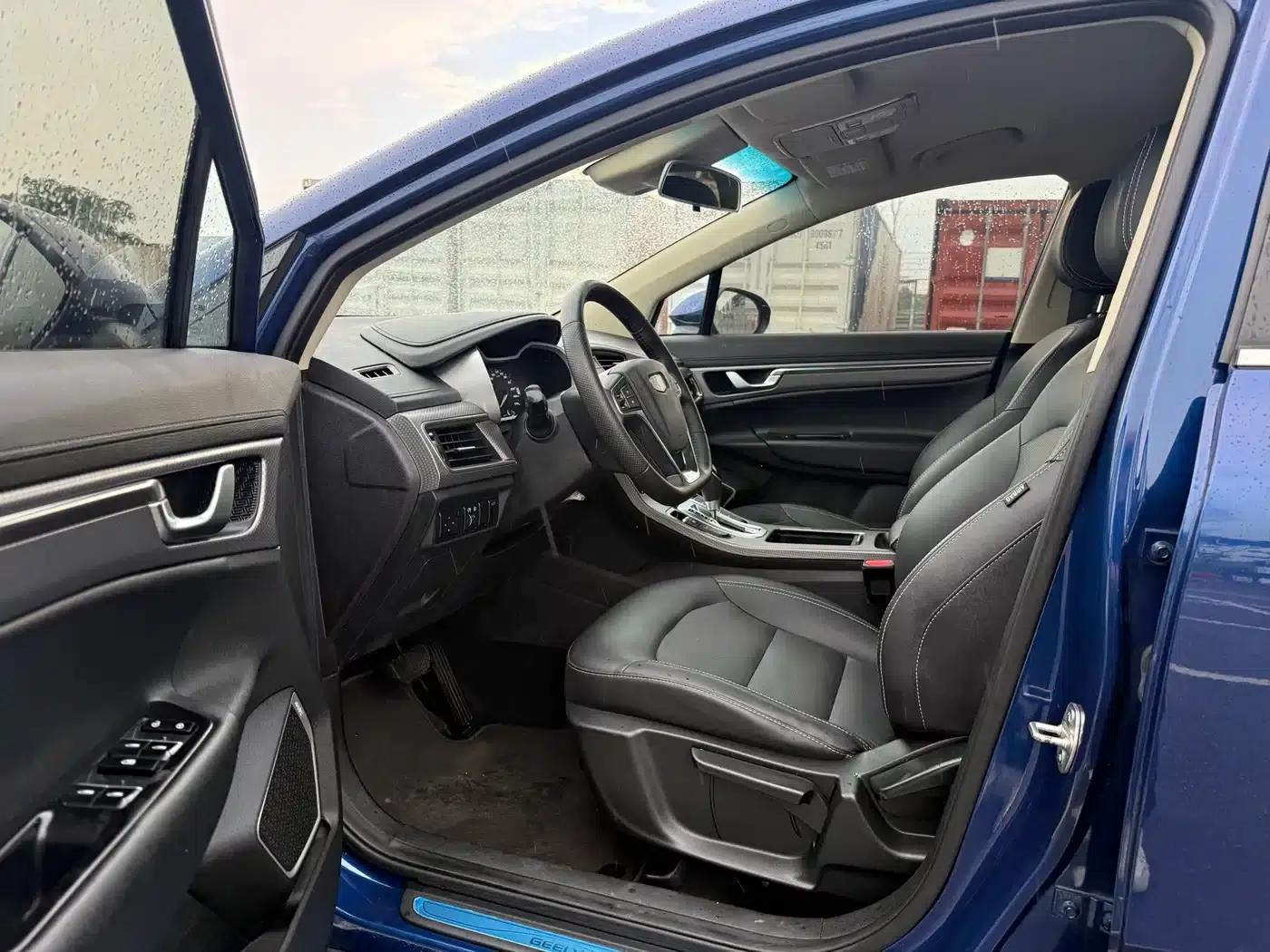 Geely GS 2018 Elegant Edition 1.8L Automatic Leading Model — миниатюра 7