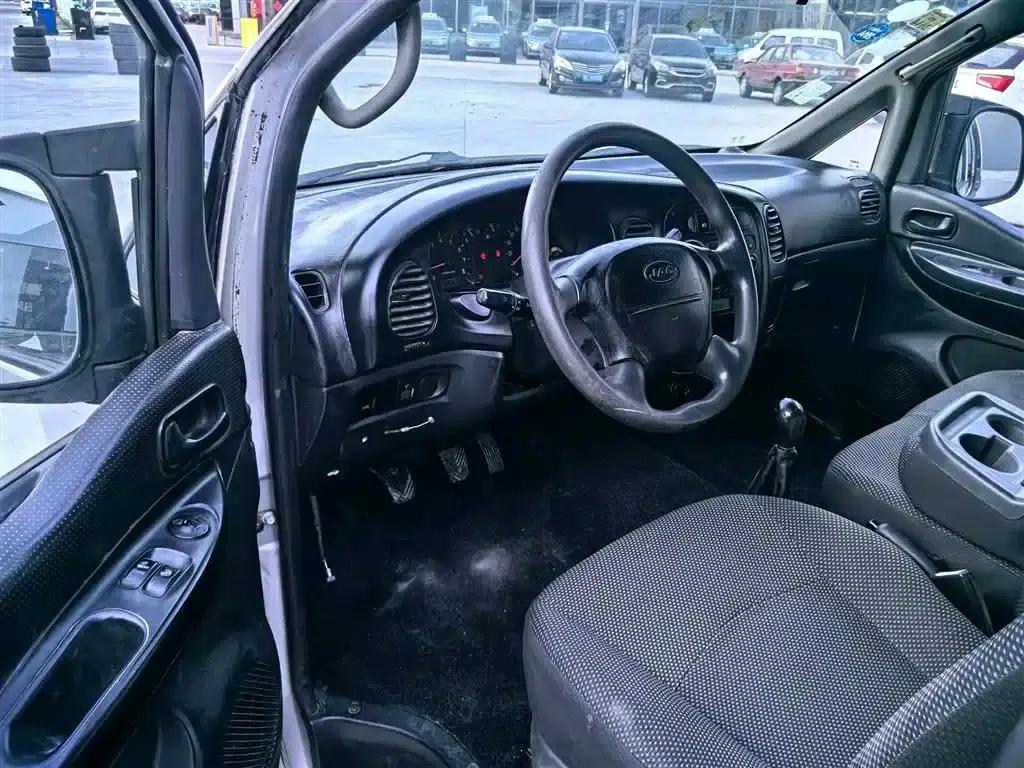 Refine 2008 2.0L Shuttle Gasoline Standard Edition with Single Air Conditioning — миниатюра 12