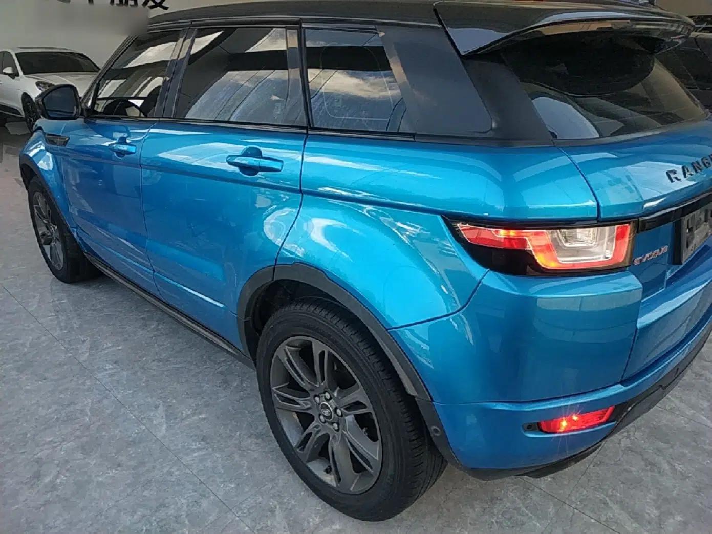Land Rover Range Evoque 2018 240 PS Dream Lotus Lake Blue Limited Edition — миниатюра 4