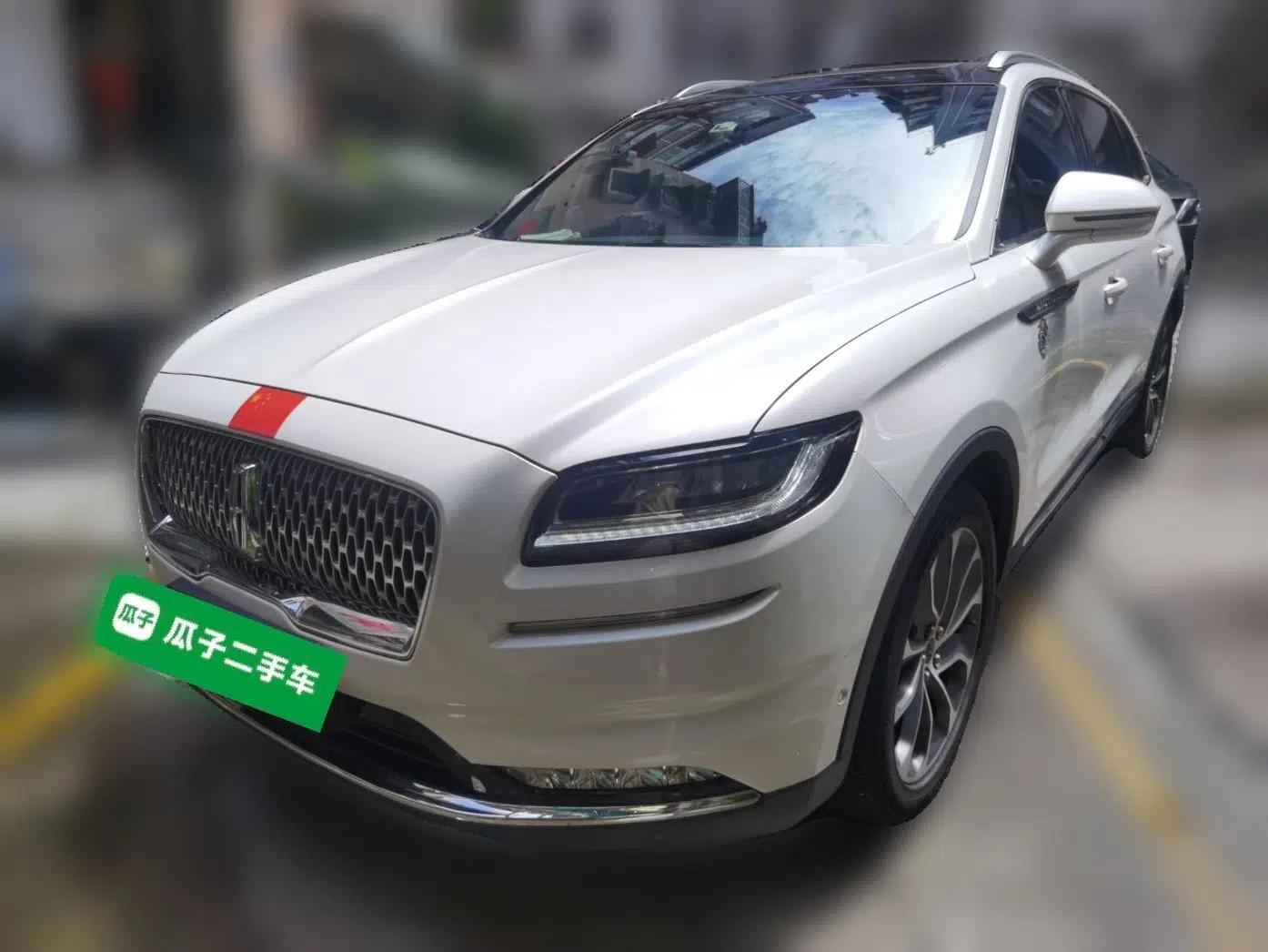 Lincoln Nautilus 2021 2.0T Four-Wheel Drive Luxury Edition — миниатюра 1