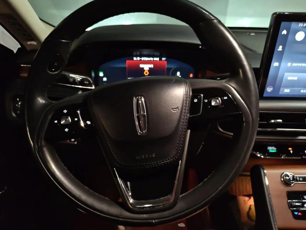 Lincoln Aviator 2021 3.0T V6 Four-Wheel Drive Luxury Edition — миниатюра 10