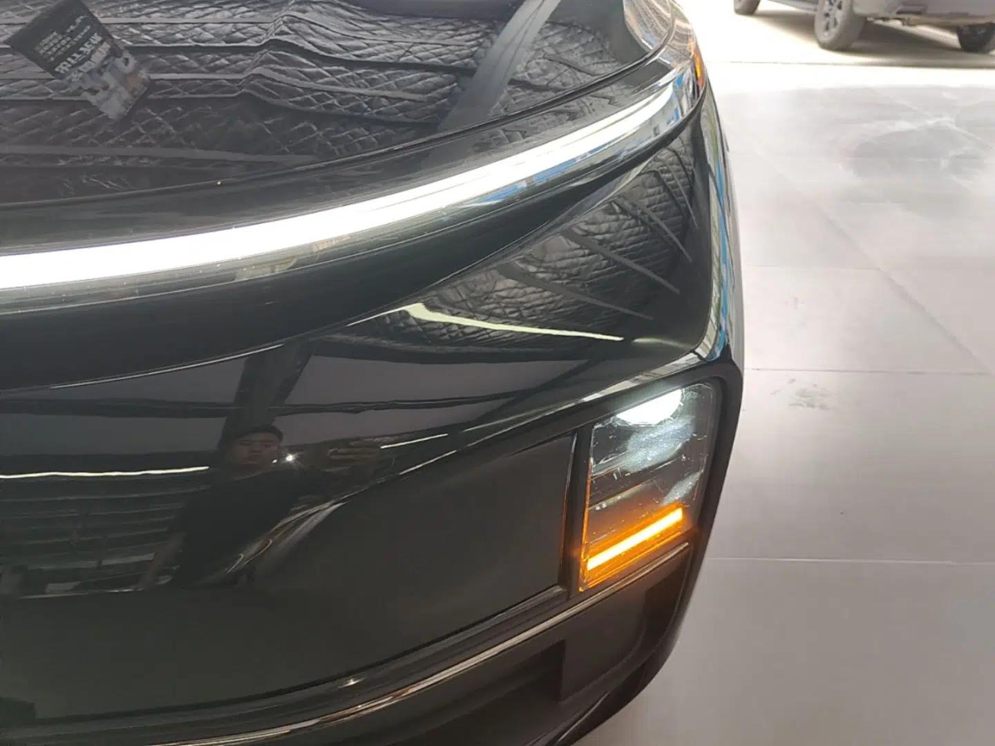 Li Auto L9 2022 Max model — миниатюра 8