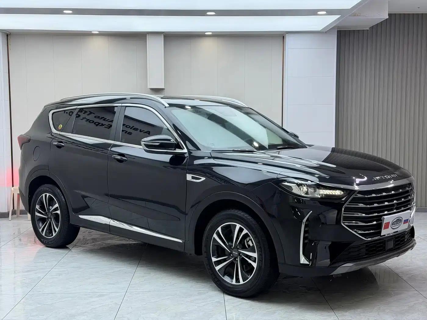Jetour X70 PLUS 2022 1.5T DCT Premium Edition 7-seater — миниатюра 3
