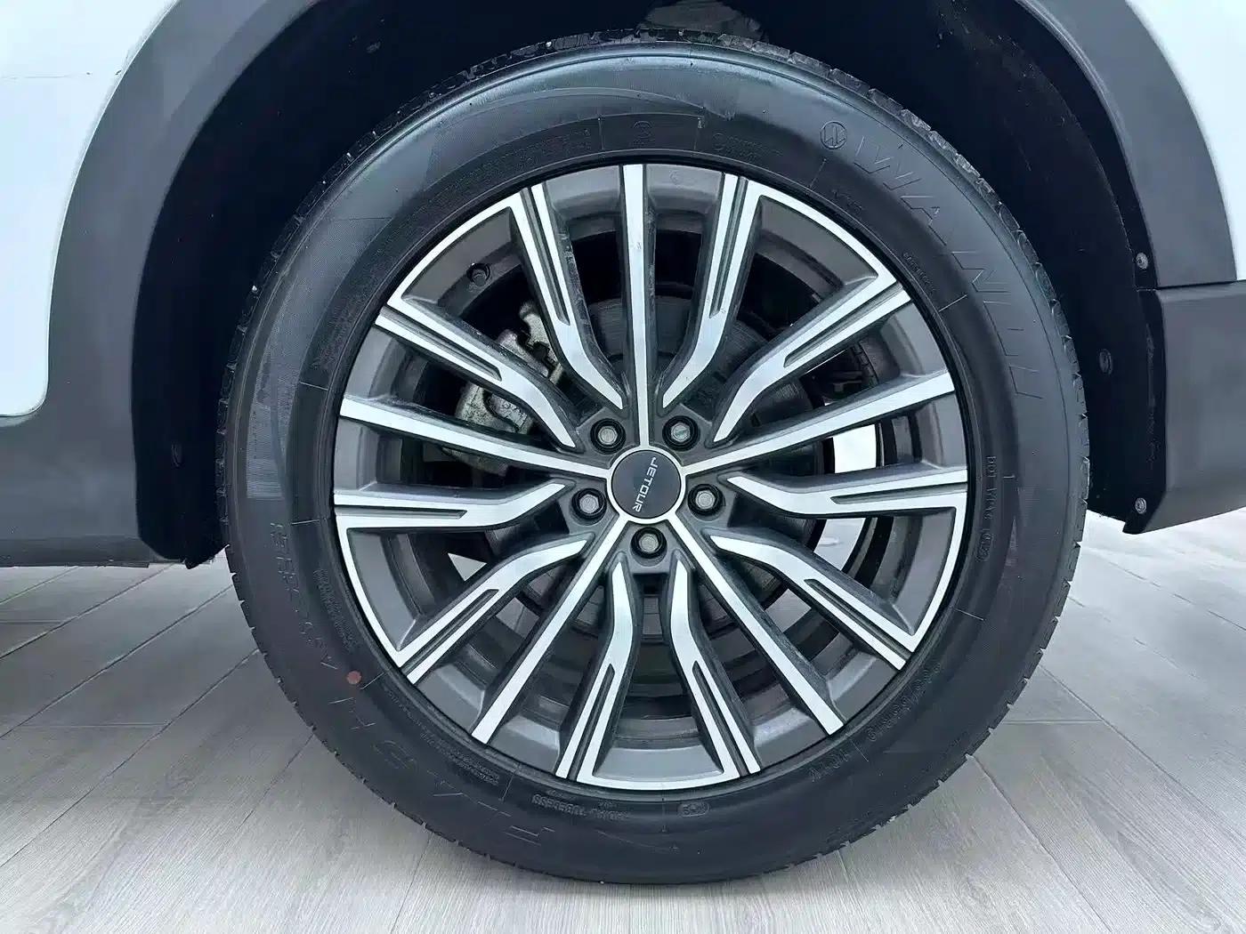 Jetour X70 PLUS 2023 1.5T DCT Warrior PLUS 5-seater — миниатюра 21