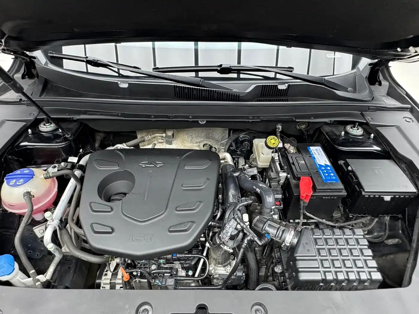 Jetour X70 PLUS 2023 1.5T DCT Warrior PLUS 7-seater — миниатюра 18