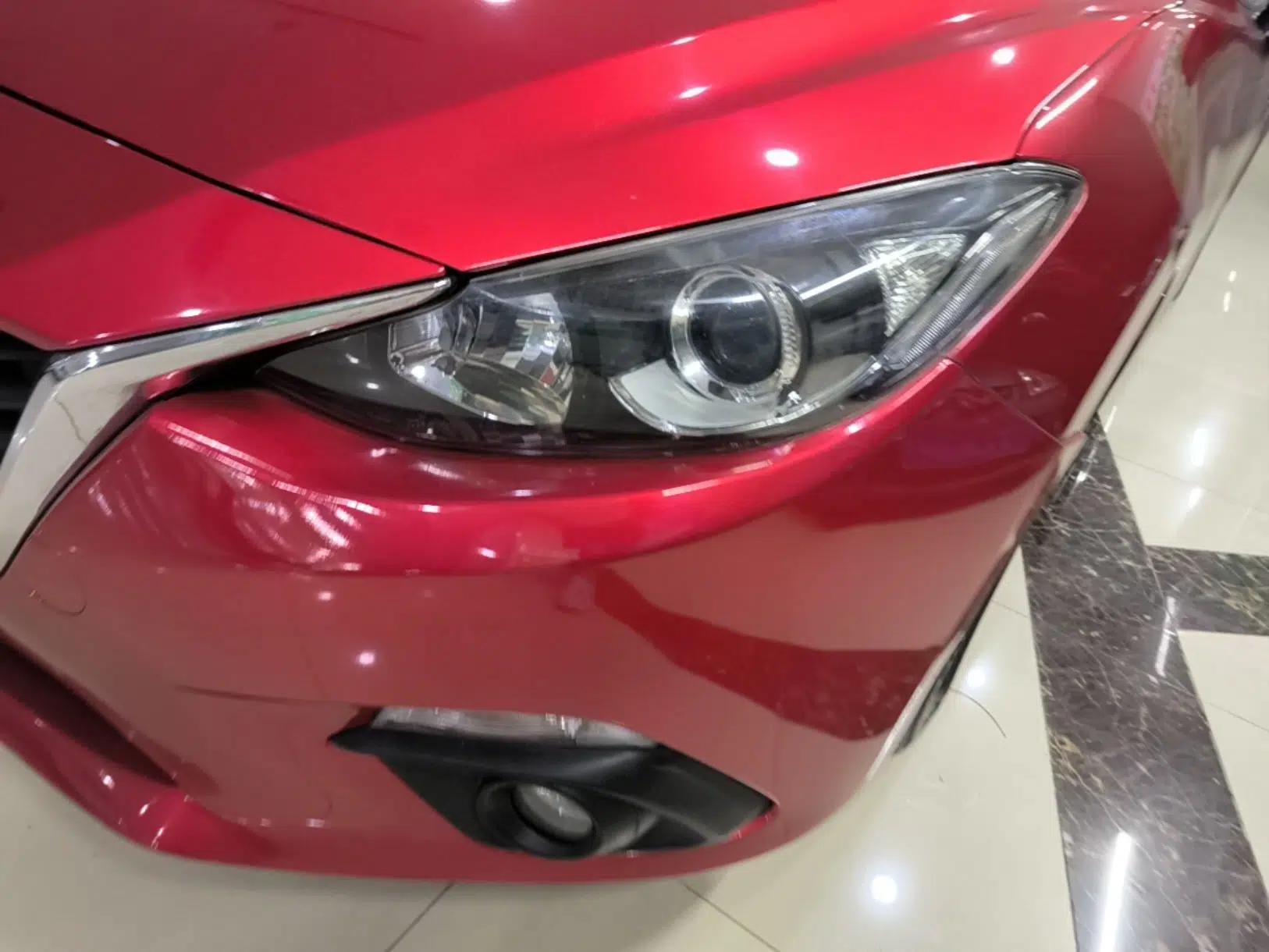 Mazda 3 Axela 2014 Sedan 1.5L Automatic Luxury Model — миниатюра 8