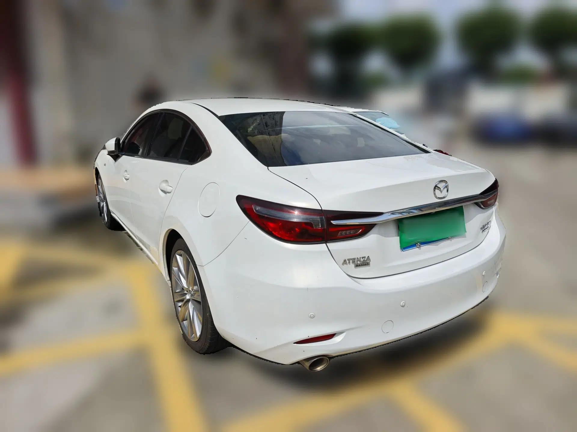 Mazda Atenza 2020 2.5L Skyline Sport Edition — миниатюра 4
