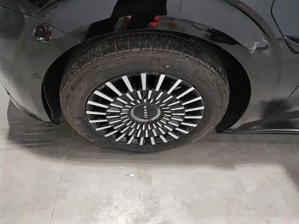 Extreme Krypton 009 2024 Model 7-Seat Aisle Edition 4WD 108kWh — миниатюра 25