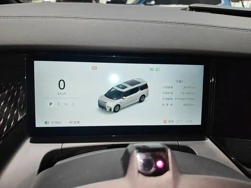Extreme Krypton 009 2024 Model 7-Seat Aisle Edition 4WD 108kWh — миниатюра 8