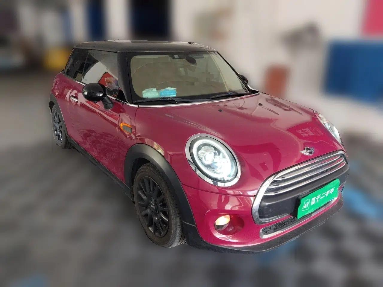 MINI 2016 1.2T ONE Pioneer Edition — миниатюра 3