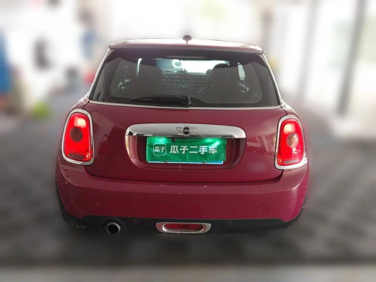 MINI 2016 1.2T ONE Pioneer Edition — миниатюра 5