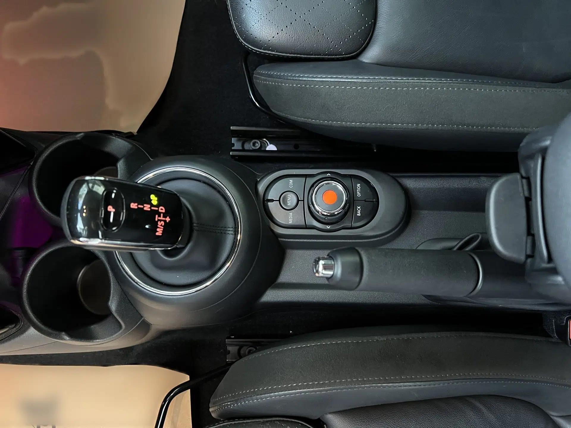 MINI 2019 1.5T COOPER Artist — миниатюра 24