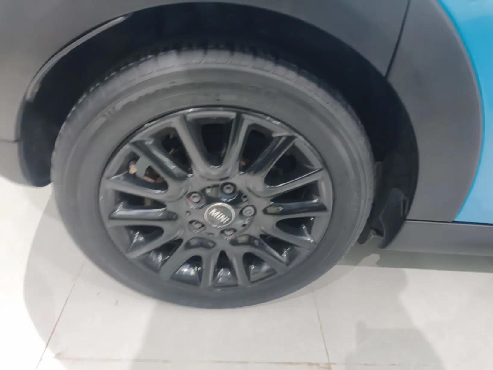 MINI 2016 1.5T COOPER Five-Door Edition — миниатюра 11