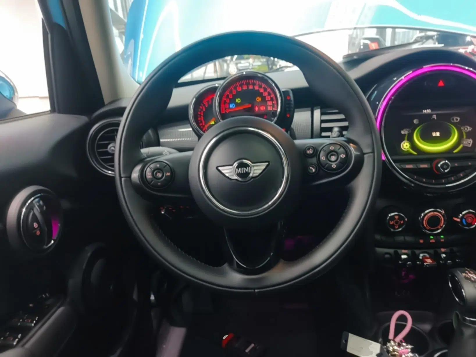 MINI 2016 1.5T COOPER Five-Door Edition — миниатюра 13