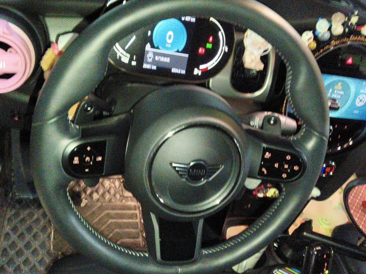 MINI 2022 2.0T COOPER S CABRIO The Coopers Commemorative Edition — миниатюра 10