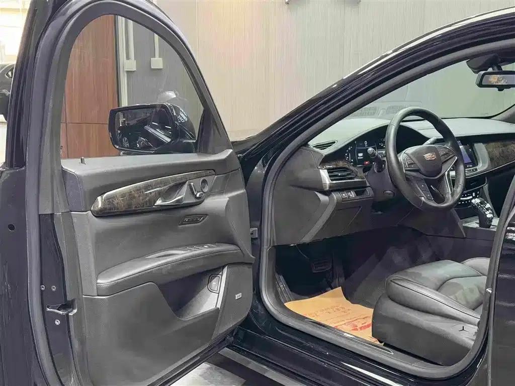 2019 Cadillac CT6 28T Luxury — миниатюра 4