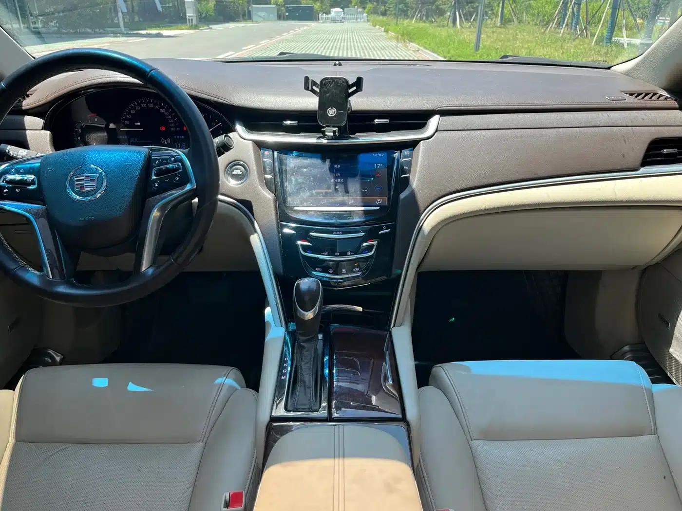 2015 Cadillac XTS 28T Elite — миниатюра 8