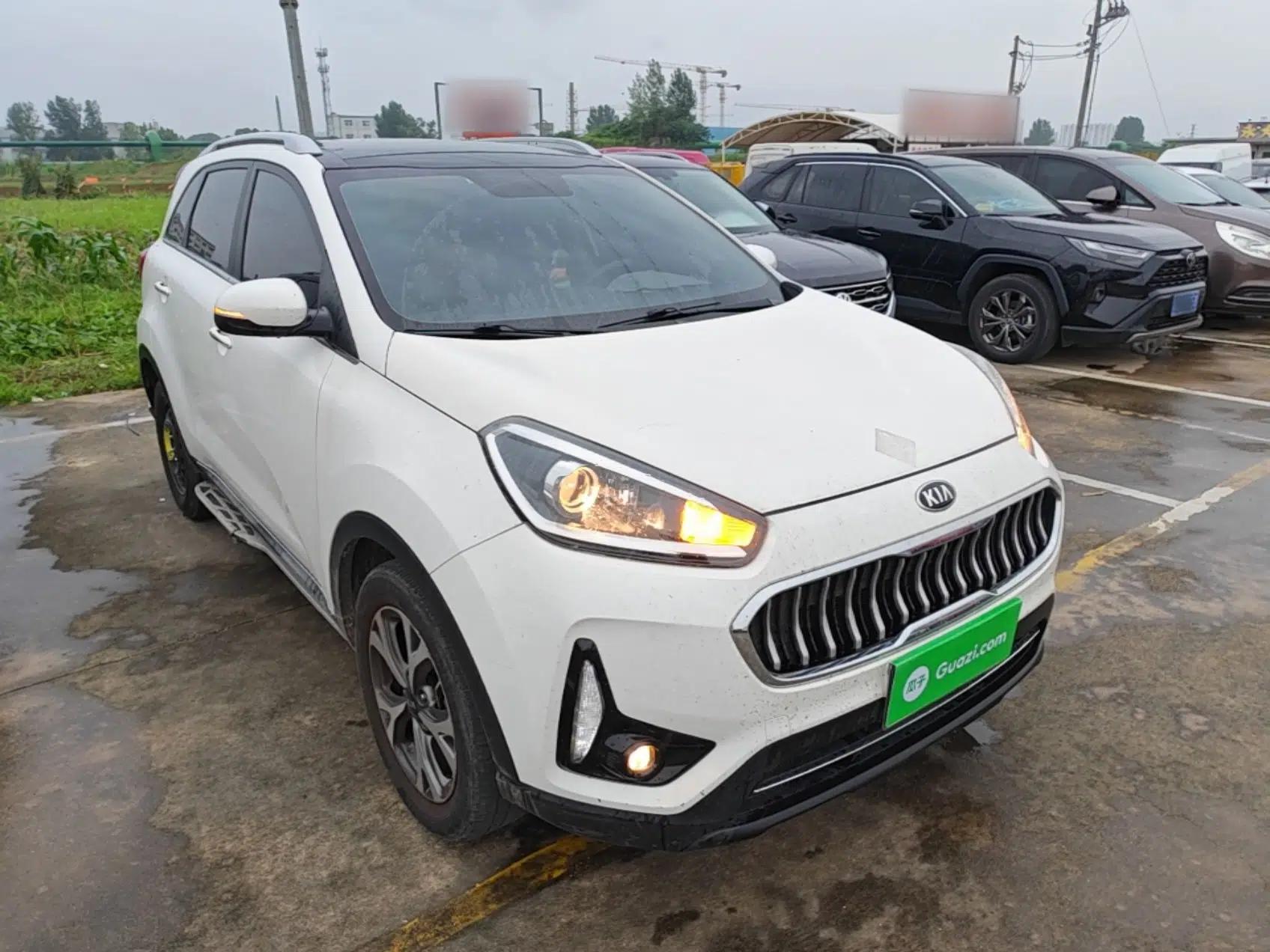 Kia KX3 2019 1.6L Automatic Fashion Sunroof Edition — миниатюра 3