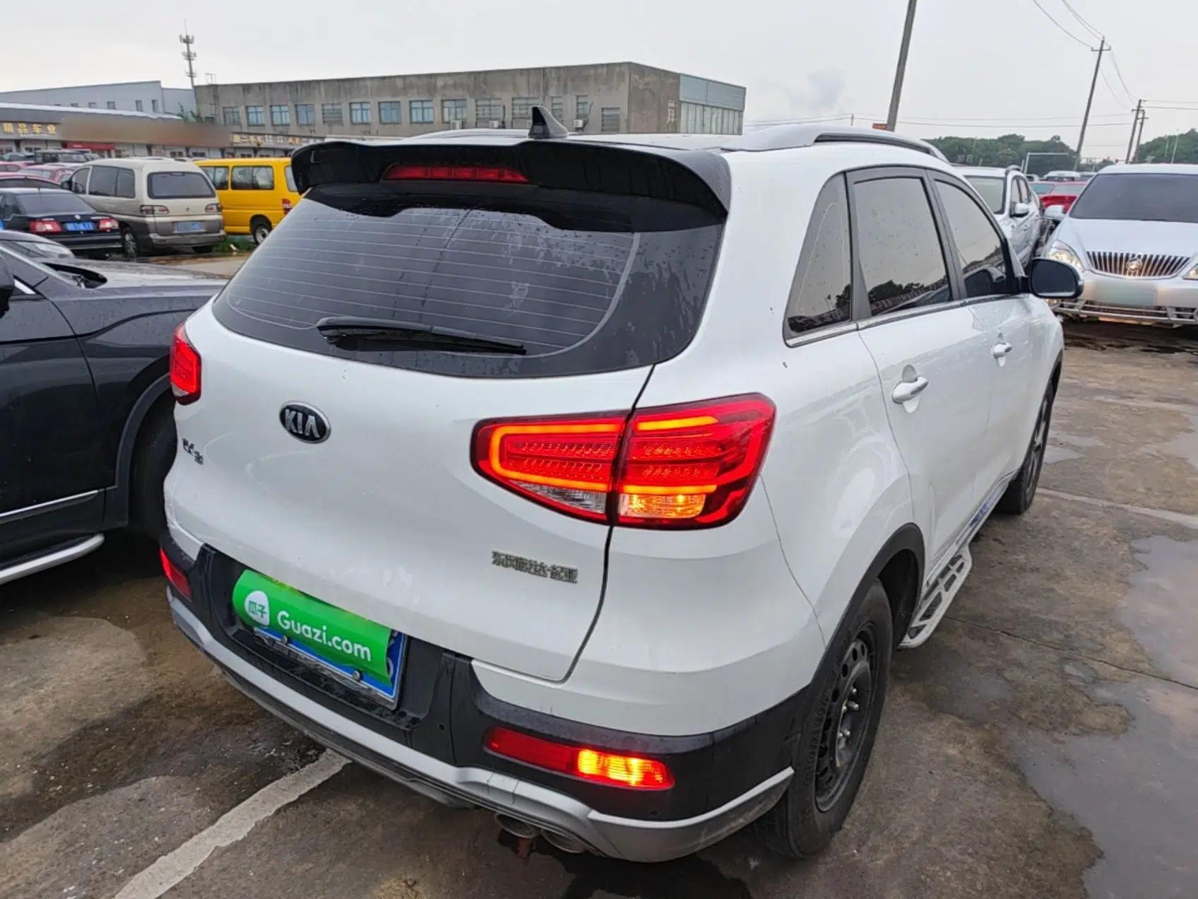 Kia KX3 2019 1.6L Automatic Fashion Sunroof Edition — миниатюра 6