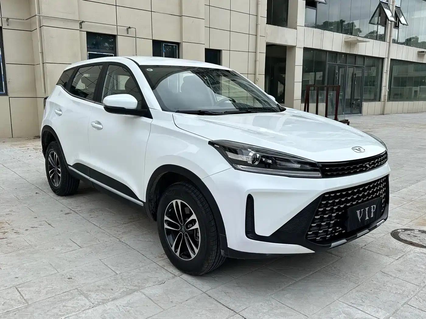 2025 X-Trail Pro 1.5L CVT Comfort Edition — миниатюра 3