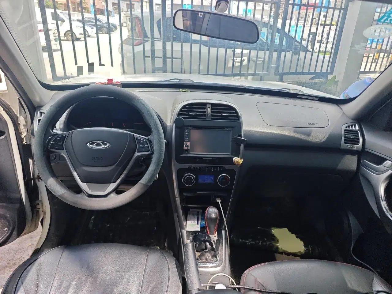 Chery Tiggo 3 2014 1.6L Manual Zhishang Edition — миниатюра 9