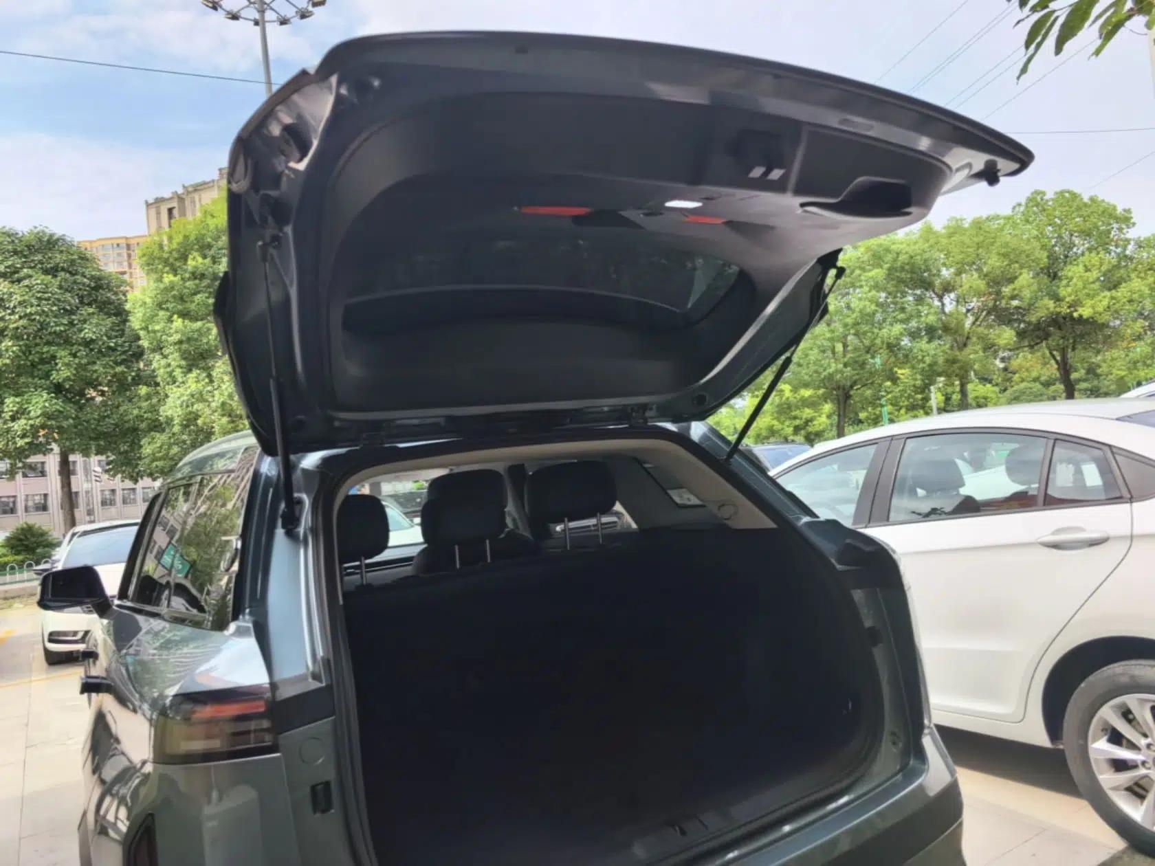 Chery Explore 06 2023 Urban Edition 1.6T Two-Wheel Drive Comfort — миниатюра 22