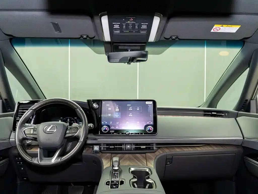 Lexus LM 2023 500h Six-Seat Premium Edition — миниатюра 15