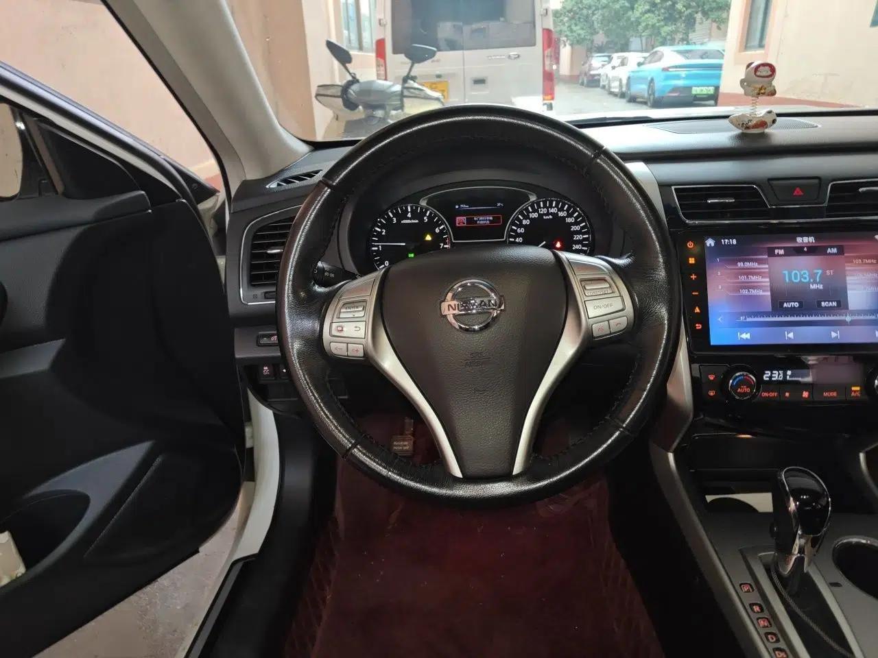 Nissan Teana 2018 2.0L XL Smart Upgrade Edition — миниатюра 10