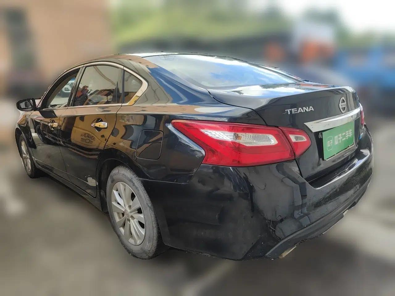 Nissan Teana 2016 Revised Version 2.0L XL Comfort Edition — миниатюра 4