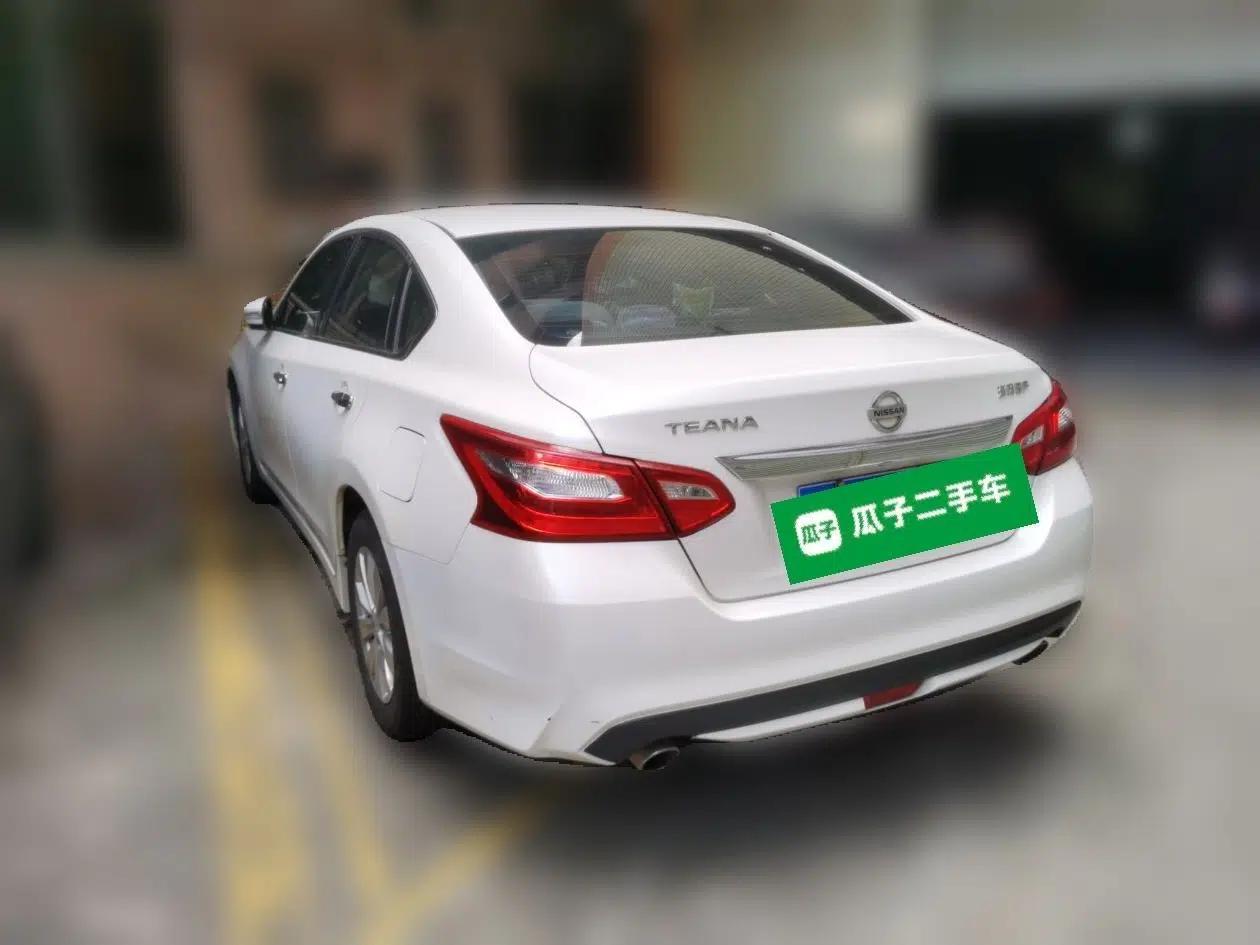 Nissan Teana 2016 2.0L XL Comfort Edition — миниатюра 4