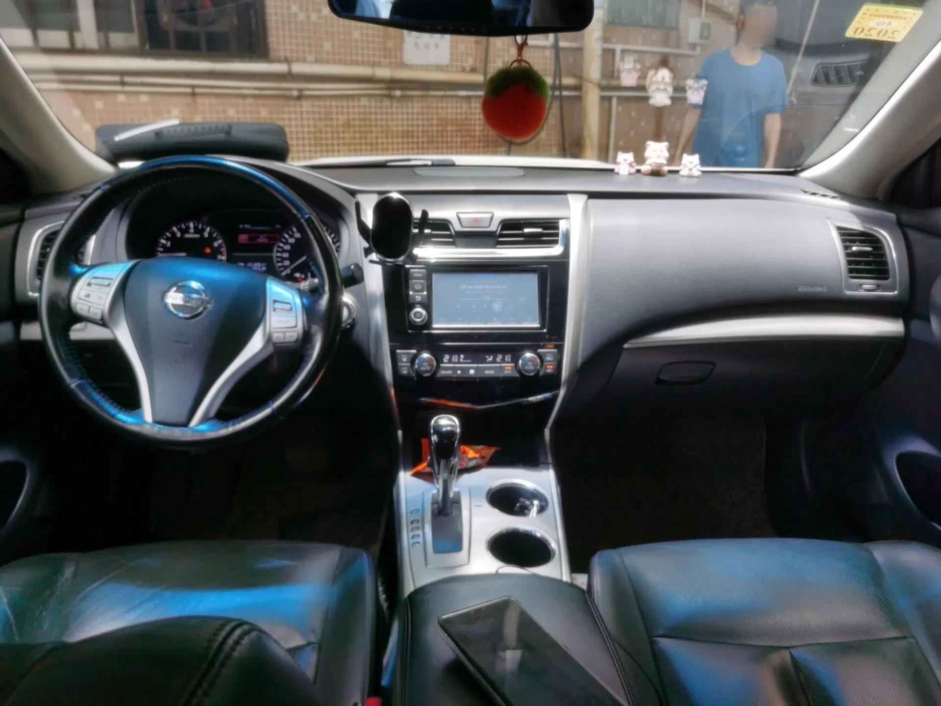 Nissan Teana 2016 2.0L XL Comfort Edition — миниатюра 9