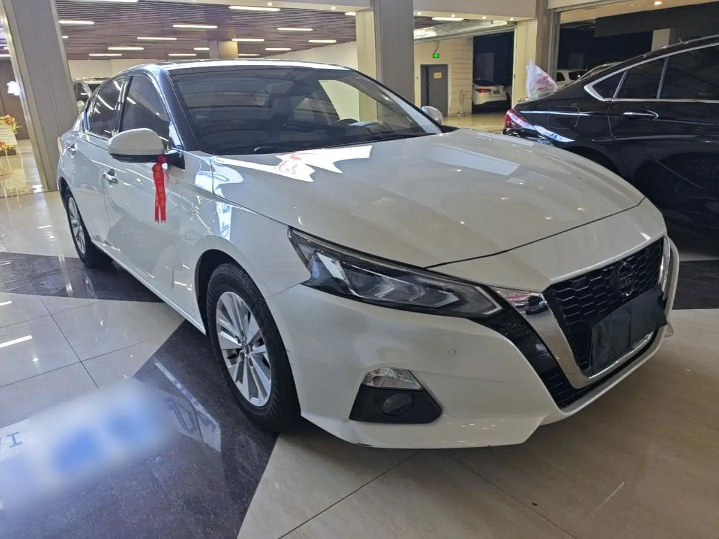 Nissan Teana 2020 Revised Version 2.0L XL Comfort Edition — миниатюра 3