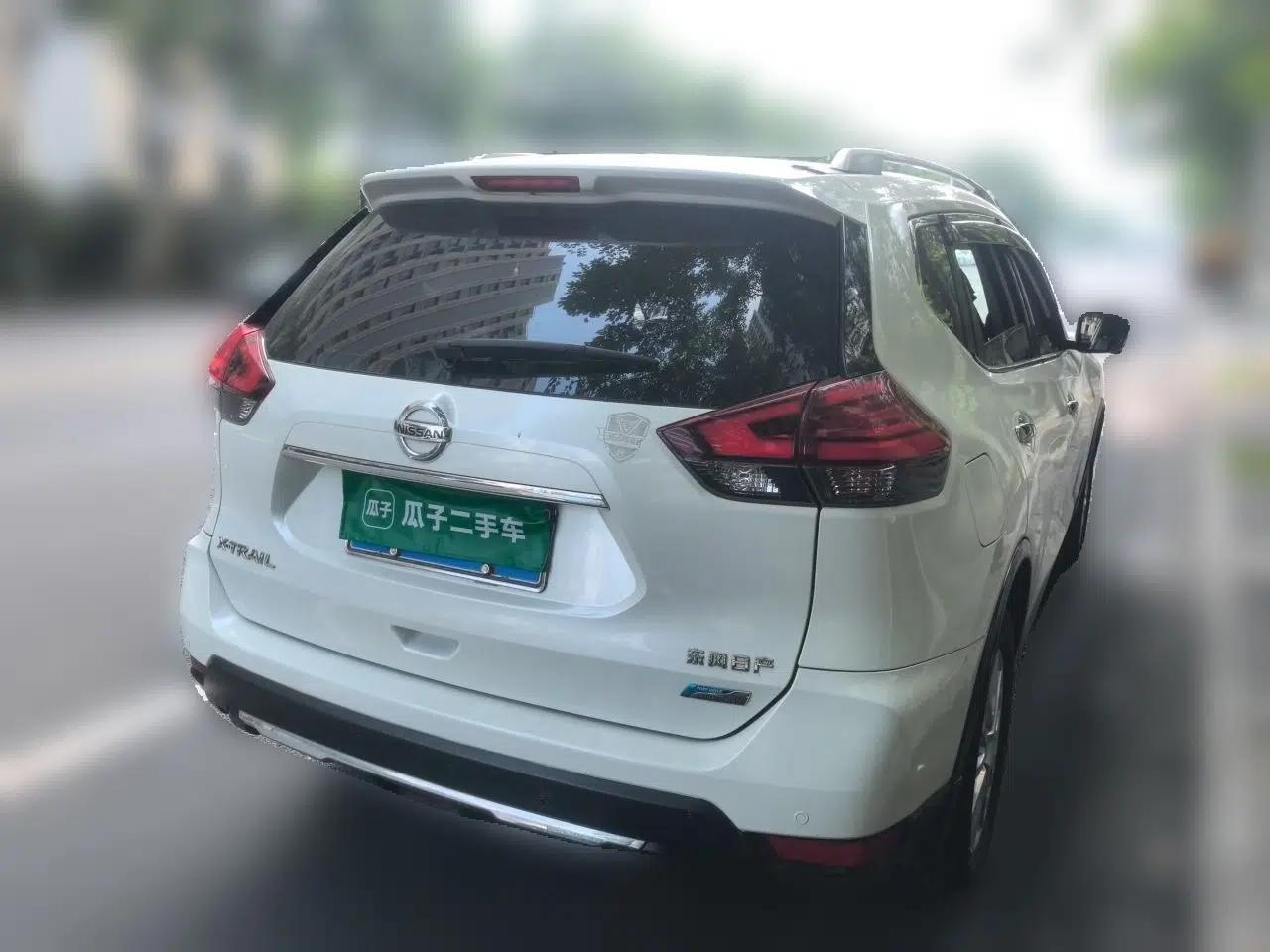 Nissan X-Trail 2017 2.0L CVT Comfort Edition 2WD — миниатюра 6
