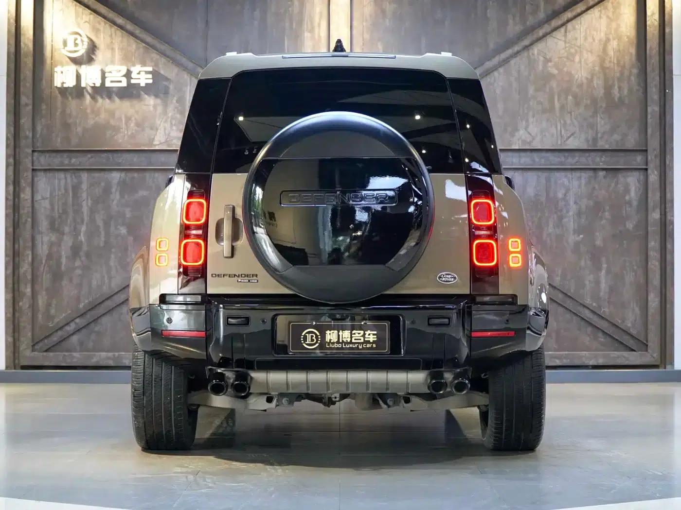 2020 Land Rover Defender 110 P400 HSE — миниатюра 3