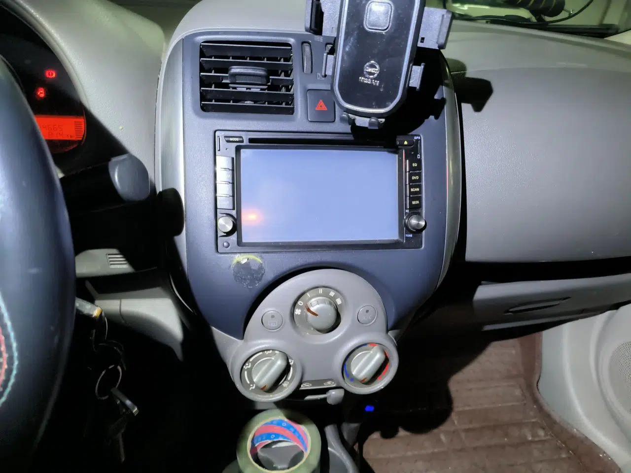 Nissan Sunny 2011 1.5XE Manual Comfort Edition — миниатюра 13