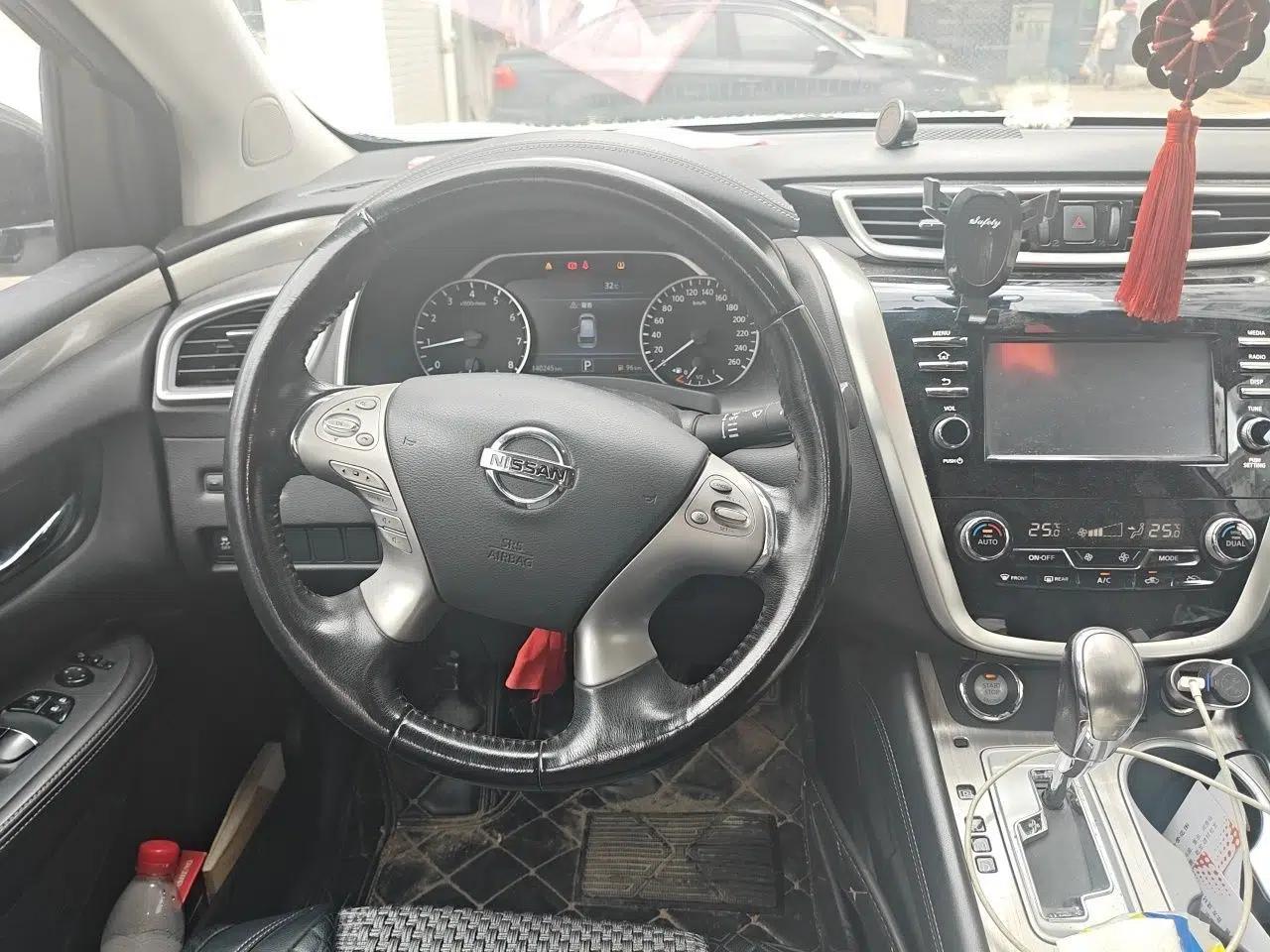 Nissan Murano 2017 2.5L XL Two-Wheel Drive Smart Edition — миниатюра 10