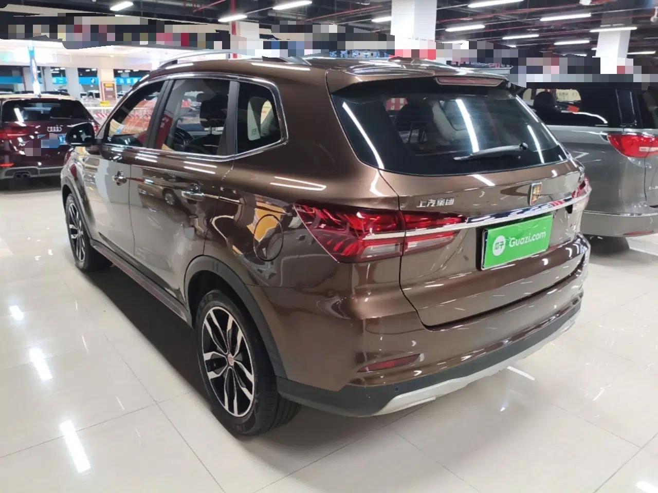 Roewe RX5 2016 20T Two-Wheel Drive Automatic Internet Smart Edition — миниатюра 4